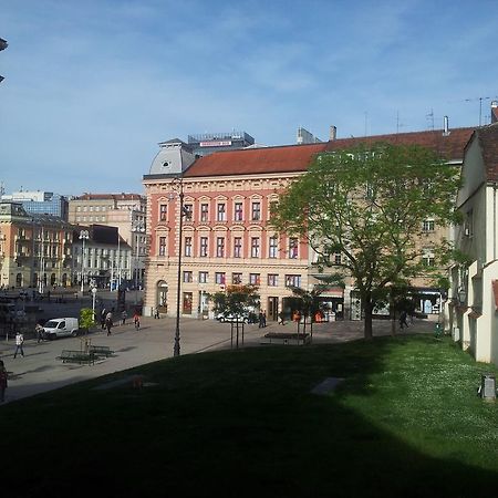 Apartment History Zagreb Oda fotoğraf