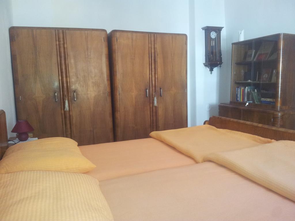 Apartment History Zagreb Oda fotoğraf